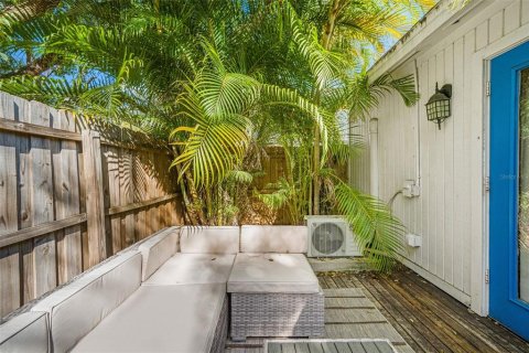 Villa ou maison à louer à Tampa, Floride: 1 chambre, 55.74 m2 № 2416698 - photo 20