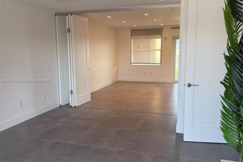 Copropriété à louer à Miami Beach, Floride: 1 chambre, 54.81 m2 № 1957598 - photo 7