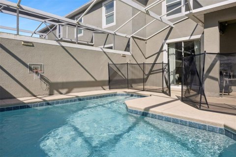 Townhouse in Davenport, Florida 4 bedrooms, 177.81 sq.m. № 2155612 - photo 20