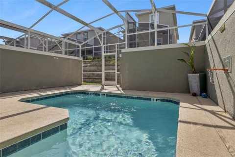 Townhouse in Davenport, Florida 4 bedrooms, 177.81 sq.m. № 2155612 - photo 19