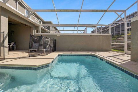 Townhouse in Davenport, Florida 4 bedrooms, 177.81 sq.m. № 2155612 - photo 23