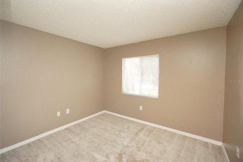 Villa ou maison à louer à Valrico, Floride: 3 chambres, 119.84 m2 № 2410477 - photo 9
