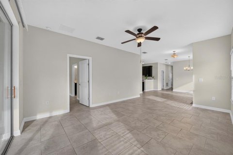Villa ou maison à vendre à Clermont, Floride: 2 chambres, 139.63 m2 № 2330947 - photo 24