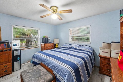 House in Clearwater, Florida 2 bedrooms, 103.77 sq.m. № 2113771 - photo 9