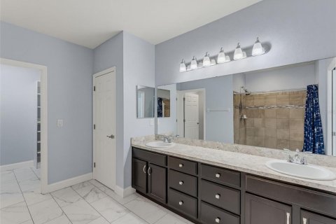 Villa ou maison à vendre à Lakeland, Floride: 5 chambres, 297.29 m2 № 2407110 - photo 20