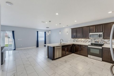 Villa ou maison à vendre à Lakeland, Floride: 5 chambres, 297.29 m2 № 2407110 - photo 9