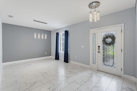 Villa ou maison à vendre à Lakeland, Floride: 5 chambres, 297.29 m2 № 2407110 - photo 4