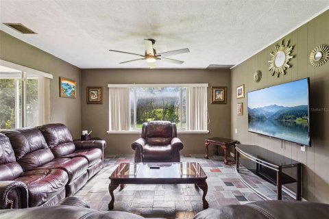 Casa en venta en Apopka, Florida, 4 dormitorios, 230.03 m2 № 2358195 - foto 10