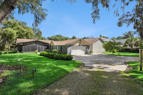 Casa en venta en Apopka, Florida, 4 dormitorios, 230.03 m2 № 2358195 - foto 3