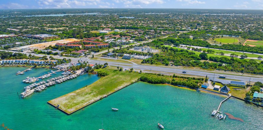 Land in Jupiter, Florida № 47683