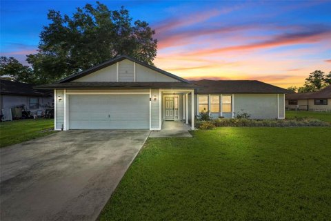 Casa en venta en Mount Dora, Florida, 4 dormitorios, 157.19 m2 № 2142503 - foto 18