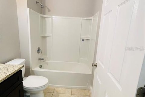 House in Kissimmee, Florida 2 bedrooms, 85.75 sq.m. № 2105315 - photo 5