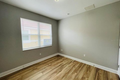 House in Kissimmee, Florida 2 bedrooms, 85.75 sq.m. № 2105315 - photo 18