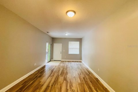 House in Kissimmee, Florida 2 bedrooms, 85.75 sq.m. № 2105315 - photo 11