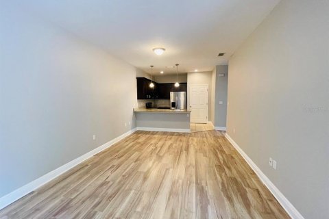 House in Kissimmee, Florida 2 bedrooms, 85.75 sq.m. № 2105315 - photo 6