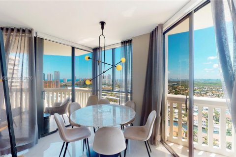 Condo in Aventura, Florida, 3 bedrooms  № 2043293 - photo 5