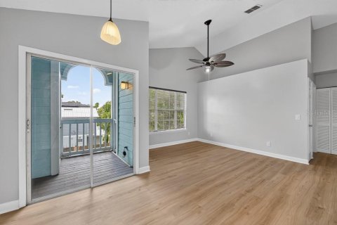 Condominio en venta en Tampa, Florida, 2 dormitorios, 73.11 m2 № 2110866 - foto 4