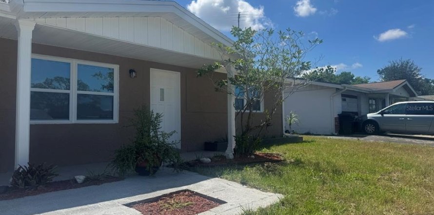 Villa ou maison à New Port Richey, Floride 3 chambres, 123.37 m2 № 1902852