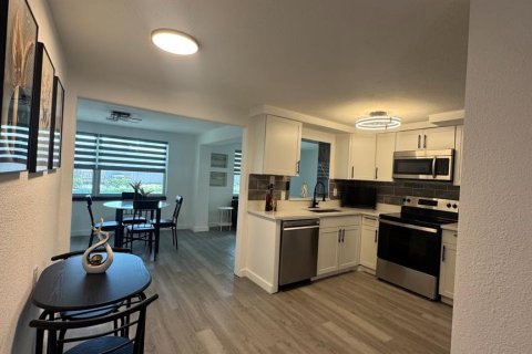 Casa en venta en New Port Richey, Florida, 3 dormitorios, 123.37 m2 № 1902852 - foto 6