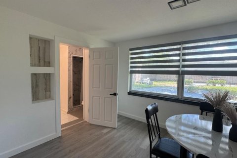 Casa en venta en New Port Richey, Florida, 3 dormitorios, 123.37 m2 № 1902852 - foto 11