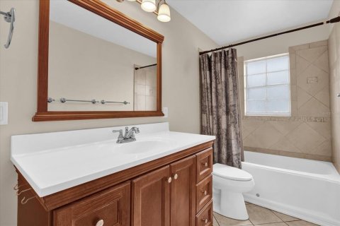 Casa en venta en Orange City, Florida, 3 dormitorios, 167.04 m2 № 1810804 - foto 20