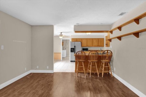 Casa en venta en Orange City, Florida, 3 dormitorios, 167.04 m2 № 1810804 - foto 14