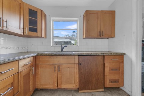 Villa ou maison à vendre à Homestead, Floride: 3 chambres, 105.91 m2 № 2056649 - photo 21