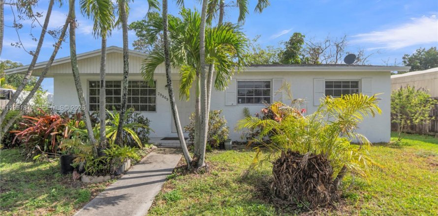 Villa ou maison à Homestead, Floride 3 chambres, 105.91 m2 № 2056649