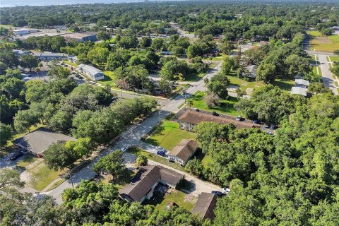 Immobilier commercial à vendre à Titusville, Floride: 7 chambres, 259.75 m2 № 2312304 - photo 28