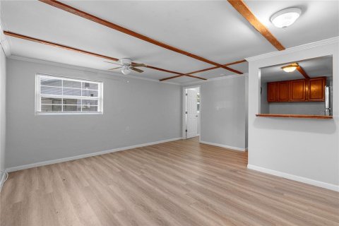 Immobilier commercial à vendre à Titusville, Floride: 7 chambres, 259.75 m2 № 2312304 - photo 16