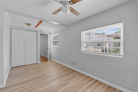 Immobilier commercial à vendre à Titusville, Floride: 7 chambres, 259.75 m2 № 2312304 - photo 21