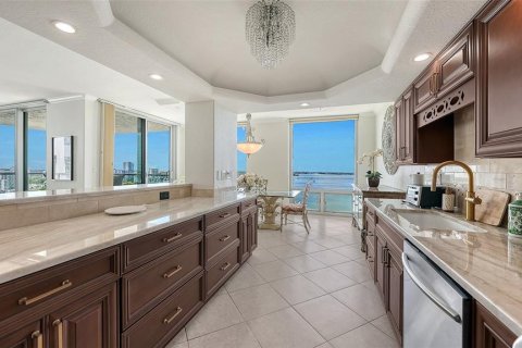 Condominio en venta en Sarasota, Florida, 2 dormitorios, 161.28 m2 № 2278081 - foto 21