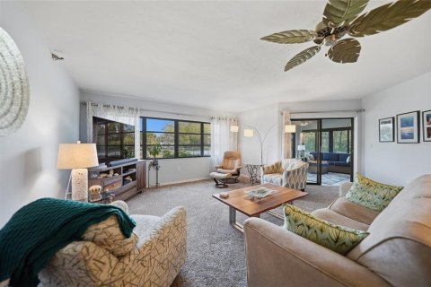 Copropriété à vendre à Punta Gorda, Floride: 3 chambres, 134.43 m2 № 2123296 - photo 9