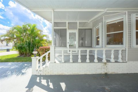 Купить виллу или дом в Дания-Бич, Флорида 2 спальни, 110.93м2, № 2021052 - фото 23