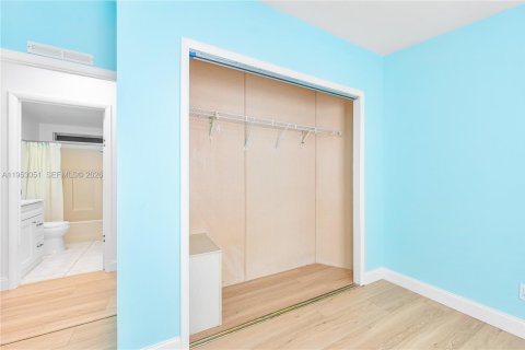 Купить виллу или дом в Дания-Бич, Флорида 2 спальни, 110.93м2, № 2021052 - фото 13