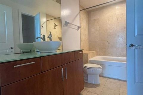 Copropriété à vendre à Fort Lauderdale, Floride: 1 chambre, 76.74 m2 № 2109970 - photo 8