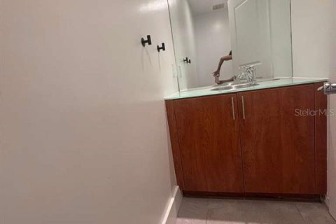 Copropriété à vendre à Fort Lauderdale, Floride: 1 chambre, 76.74 m2 № 2109970 - photo 9