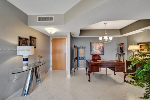 Copropriété à vendre à Aventura, Floride: 2 chambres, 135.64 m2 № 1966237 - photo 26