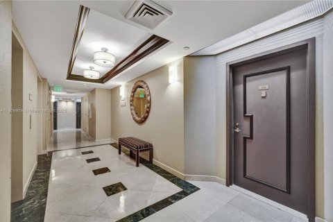 Copropriété à vendre à Aventura, Floride: 2 chambres, 135.64 m2 № 1966237 - photo 11
