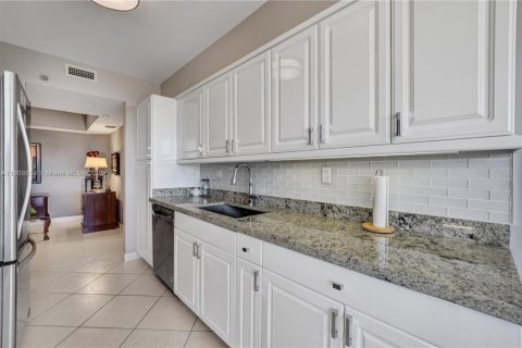 Copropriété à vendre à Aventura, Floride: 2 chambres, 135.64 m2 № 1966237 - photo 21