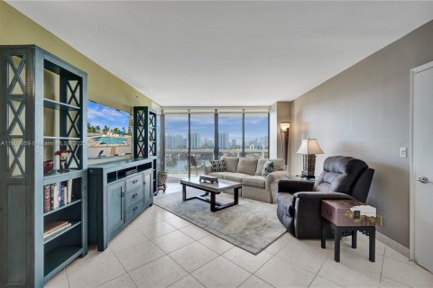 Copropriété à vendre à Aventura, Floride: 2 chambres, 135.64 m2 № 1966237 - photo 13