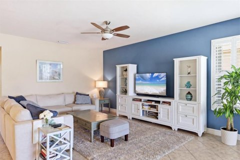 Casa en venta en Venice, Florida, 2 dormitorios, 202.34 m2 № 2152164 - foto 10