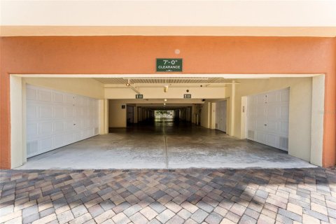 Copropriété à vendre à Saint Pete Beach, Floride: 3 chambres, 228.54 m2 № 2386737 - photo 2
