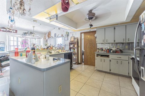 House in Spring Hill, Florida 3 bedrooms, 188.68 sq.m. № 1803815 - photo 9