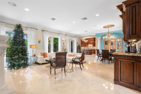 House in Pompano Beach, Florida 4 bedrooms, 256.32 sq.m. № 1984713 - photo 6