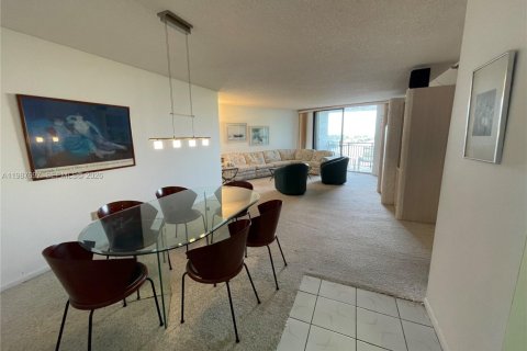 Copropriété à louer à Highland Beach, Floride: 2 chambres, 125.33 m2 № 2051448 - photo 8