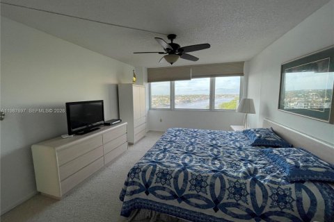 Copropriété à louer à Highland Beach, Floride: 2 chambres, 125.33 m2 № 2051448 - photo 7