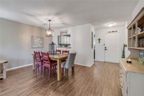 House in Port Orange, Florida 2 bedrooms, 120.31 sq.m. № 1549465 - photo 8