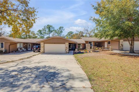 House in Port Orange, Florida 2 bedrooms, 120.31 sq.m. № 1549465 - photo 3
