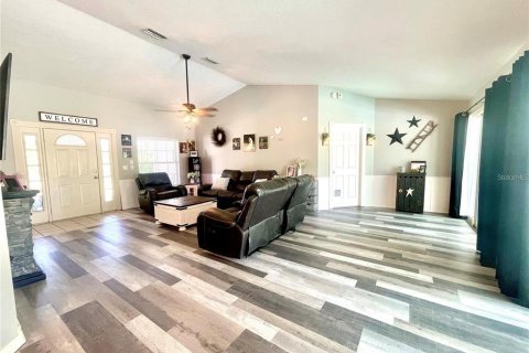 House in Beverly Hills, Florida 3 bedrooms, 154.22 sq.m. № 2102083 - photo 7